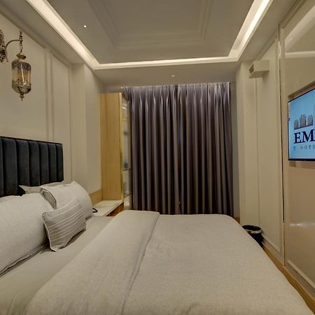 Empire Platinum Suites Nové Dillí Exteriér fotografie