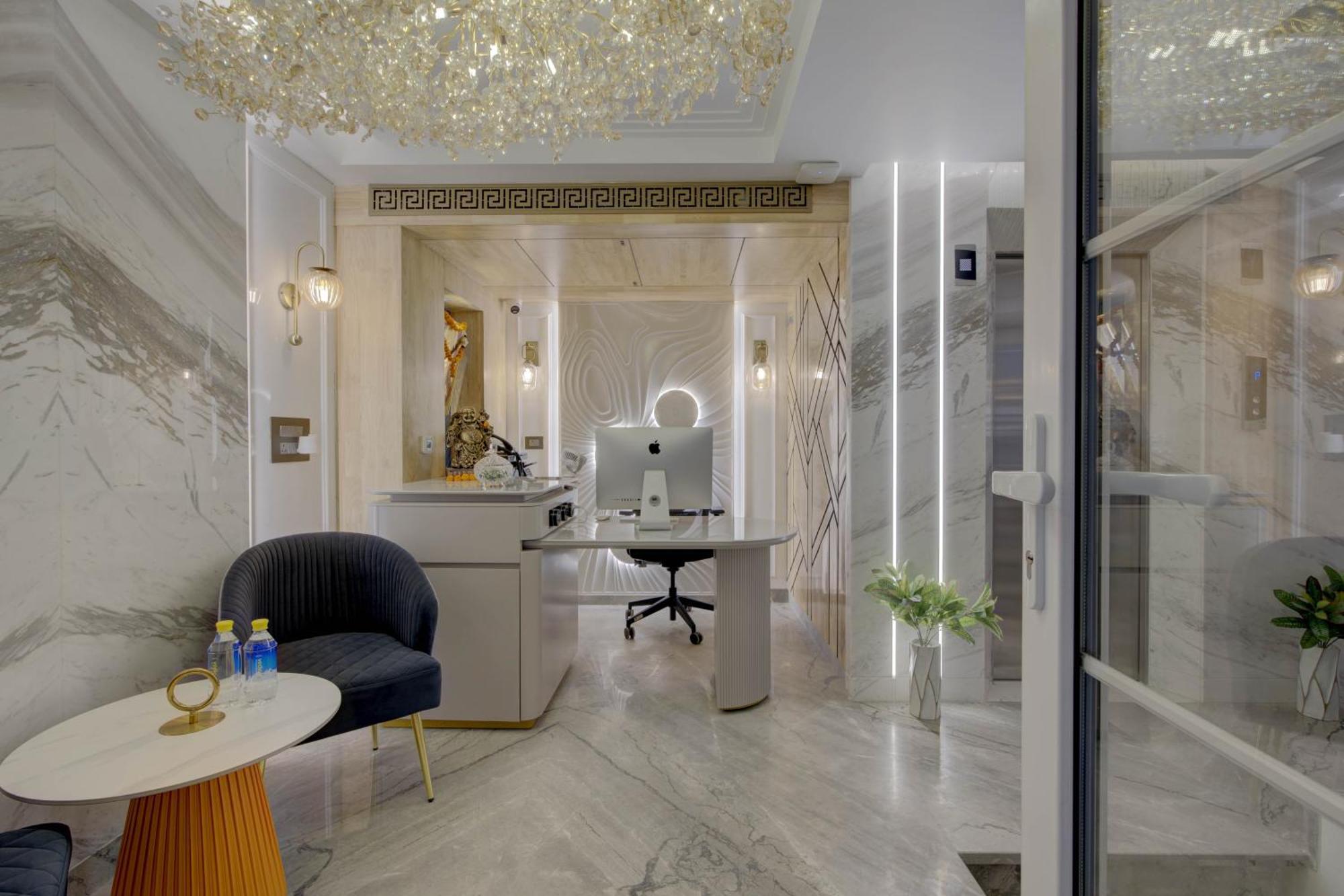 Empire Platinum Suites Nové Dillí Exteriér fotografie
