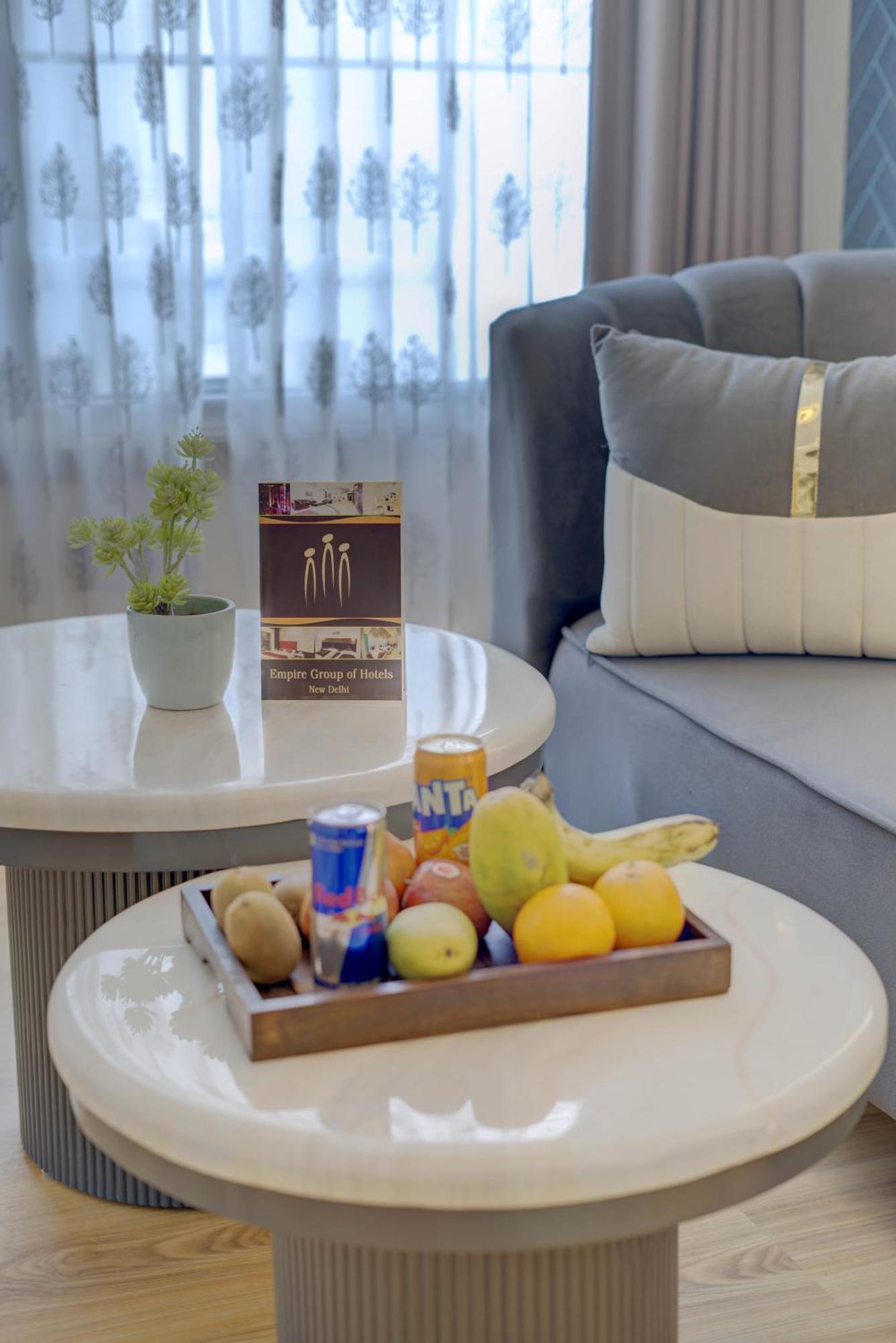 Empire Platinum Suites Nové Dillí Exteriér fotografie