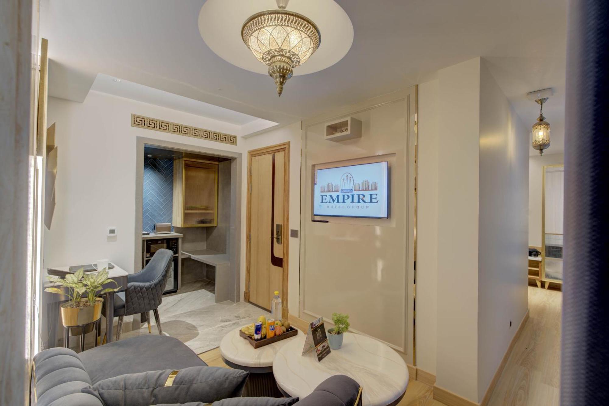 Empire Platinum Suites Nové Dillí Exteriér fotografie